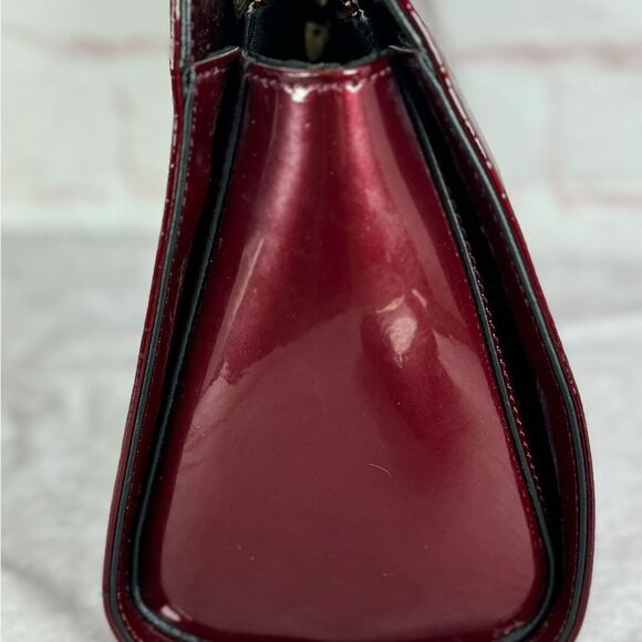 Danbury Mint Wine Embossed Leather Bag with Wallet - Picture 4 of 15